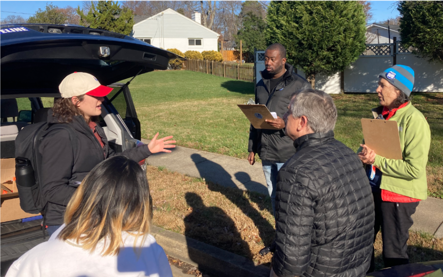 CCANers canvassing neighborhoods and small businesses